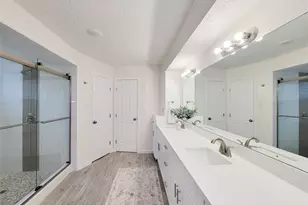 10703 Idlebrook Dr, Houston, TX 77070 - Photo 31