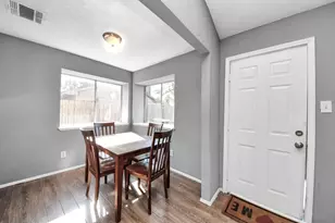 1115 Whispering Pine Dr, Missouri City, TX 77489 - Photo 3