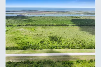 3075 Broadway, Port Bolivar, TX 77650 - Photo 11