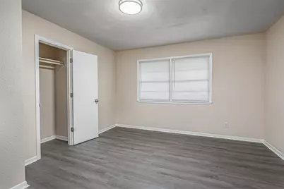 130 Bay Ridge Drive, Baytown, TX 77523 - Photo 21