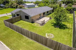130 Bay Ridge Dr, Baytown, TX 77523 - Photo 35