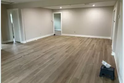 136 Talisman Street, Lake Jackson, TX 77566 - Photo 3