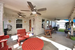 33 Clara Barton Ln, Galveston, TX 77551 - Photo 31