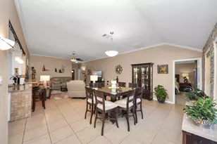 33 Clara Barton Ln, Galveston, TX 77551 - Photo 13