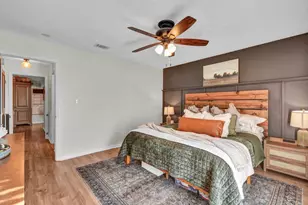 53 Bluebell Ct, Lake Jackson, TX 77566 - Photo 15
