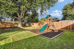 53 Bluebell Ct, Lake Jackson, TX 77566 - Photo 29