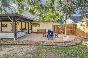 53 Bluebell Ct, Lake Jackson, TX 77566 - Photo 27