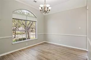 5710 Shady Hollow Ct, Rosharon, TX 77583 - Photo 3