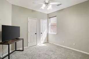5710 Shady Hollow Ct, Rosharon, TX 77583 - Photo 19