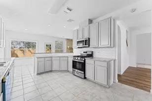 3131 Genessee Creek Ln, Friendswood, TX 77546 - Photo 25
