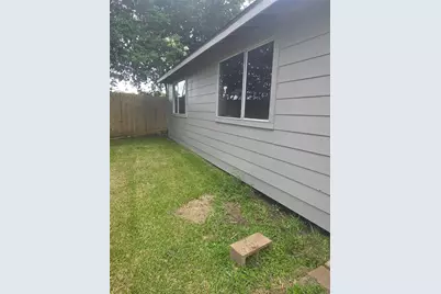 3131 Genessee Creek Lane, Friendswood, TX 77546 - Photo 29