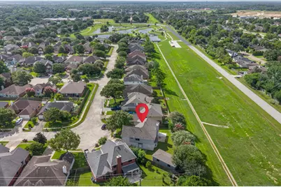3131 Genessee Creek Lane, Friendswood, TX 77546 - Photo 5