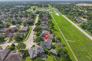 3131 Genessee Creek Ln, Friendswood, TX 77546 - Photo 5