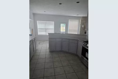 3131 Genessee Creek Lane, Friendswood, TX 77546 - Photo 5