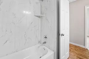 5911 Westover St, Houston, TX 77033 - Photo 17