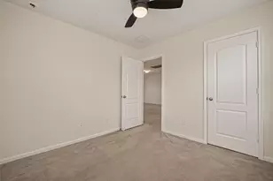 1850 Commons Hill Ln, Houston, TX 77080 - Photo 33