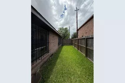 8662 Pearl Point Street, Houston, TX 77044 - Photo 25