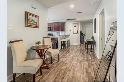 2113 W Gulf Street, Baytown, TX 77520 - Photo 7