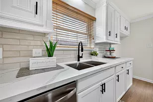 13510 Cedar Point Dr, Cypress, TX 77429 - Photo 7