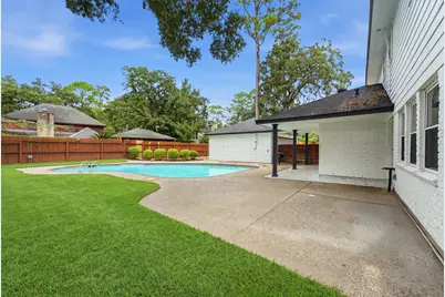 12703 Rocky Hill Drive, Houston, TX 77066 - Photo 31