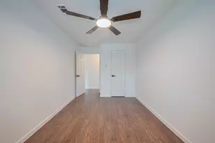 2112 Walnut Ln, Pasadena, TX 77502 - Photo 17