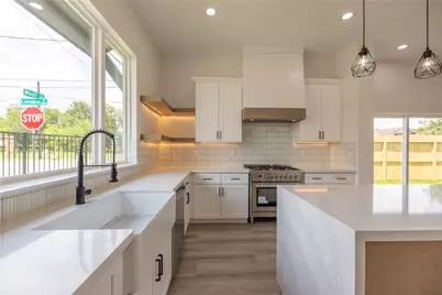 1816 West Street, Houston, TX 77026 - Photo 9