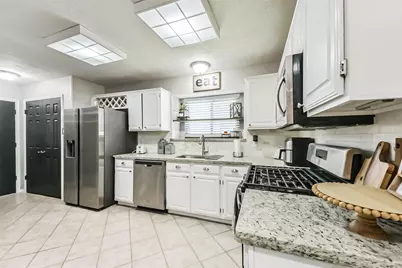 1713 Asbury Lane, Deer Park, TX 77536 - Photo 15