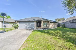 1713 Asbury Ln, Deer Park, TX 77536 - Photo 1