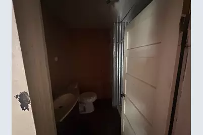 348 Walnut Street, Donie, TX 75838 - Photo 9