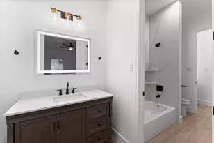 15922 Bridges Fairway Ln, Houston, TX 77068 - Photo 33