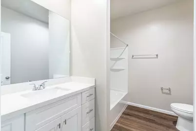 135 Park Place Circle #B, Waller, TX 77484 - Photo 17