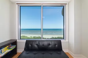 801 E Beach Dr, Galveston, TX 77550 - Photo 25