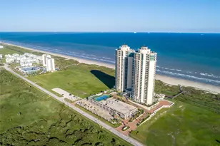 801 E Beach Dr, Galveston, TX 77550 - Photo 49