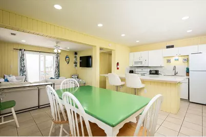 21211 Gulf Dr Drive, Galveston, TX 77554 - Photo 23