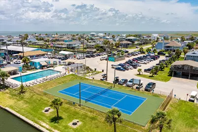 21211 Gulf Dr Drive, Galveston, TX 77554 - Photo 45