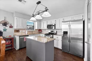 154 Point Dr, Onalaska, TX 77360 - Photo 17