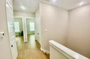 303 Queen Sude Ln, Houston, TX 77091 - Photo 17
