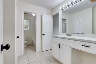 4510 Chestnut Meadow Dr, Sugar Land, TX 77479 - Photo 27
