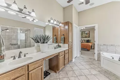 98 Heritage Oak Drive, Huntsville, TX 77320 - Photo 19