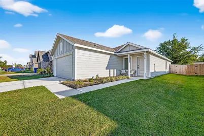 228 Laura Leigh Lane, Angleton, TX 77515 - Photo 5