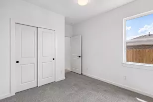 559 Day Sta Dr, Dayton, TX 77535 - Photo 5