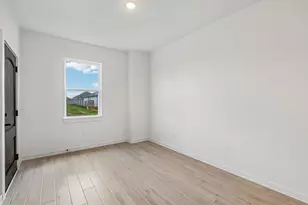 559 Day Sta Dr, Dayton, TX 77535 - Photo 3