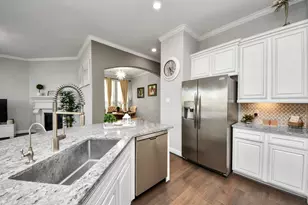 3615 Pasteur Ln, Iowa Colony, TX 77583 - Photo 19