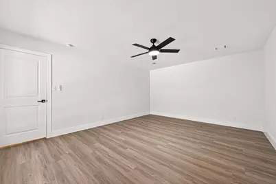 2730 Blue Glen Lane, Houston, TX 77073 - Photo 33