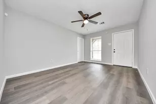 4114 Fairgreen Ln, Houston, TX 77047 - Photo 15