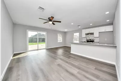 4114 Fairgreen Lane, Houston, TX 77047 - Photo 17