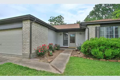 12662 Hackberry Drive, Willis, TX 77318 - Photo 7