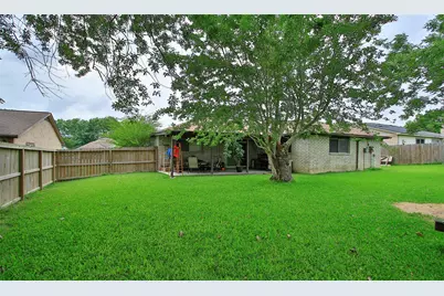 12662 Hackberry Drive, Willis, TX 77318 - Photo 37