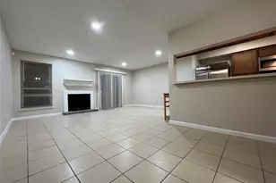 2130 Greenbriar Colony Dr, Houston, TX 77032 - Photo 5
