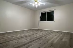 2130 Greenbriar Colony Dr, Houston, TX 77032 - Photo 11